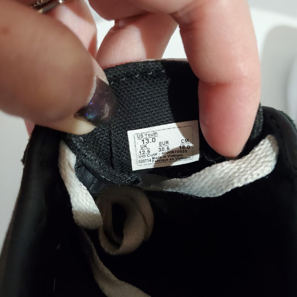 Vans Off the Wall Old Skool Suede Low Top Sk8 Sneakers Youth Size 13 Black Shoes - Picture 10 of 10